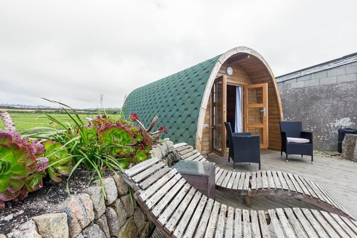 Cape Cornwall Pod With Vast Sea Views セント・ジャスト エクステリア 写真