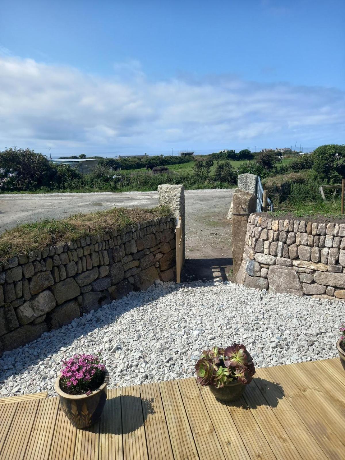 Cape Cornwall Pod With Vast Sea Views セント・ジャスト エクステリア 写真